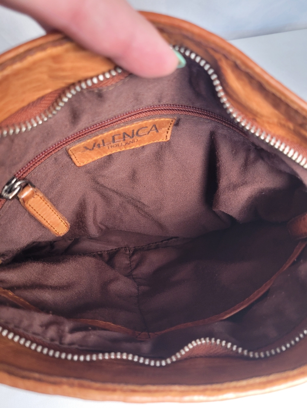 Vilenca Holland Brown Leather Woven Hobo Adjustable Crossbody Bag Purse - Picture 5 of 11